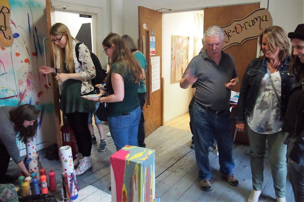 OLYMPUS DIGITAL CAMERA